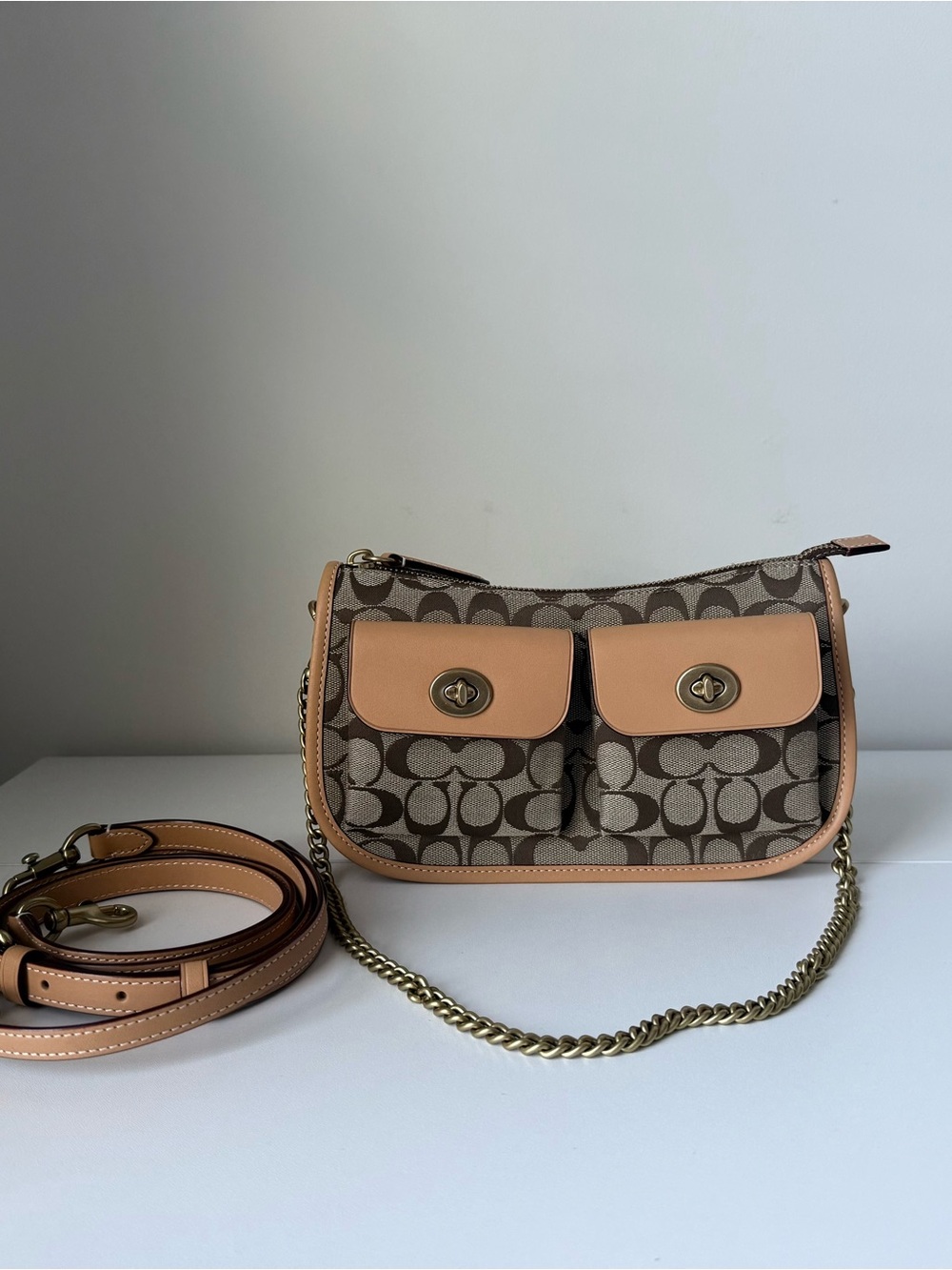 Coach Signature Jacquard Twin Lock Waverly Bag - Picture 2 of 11
